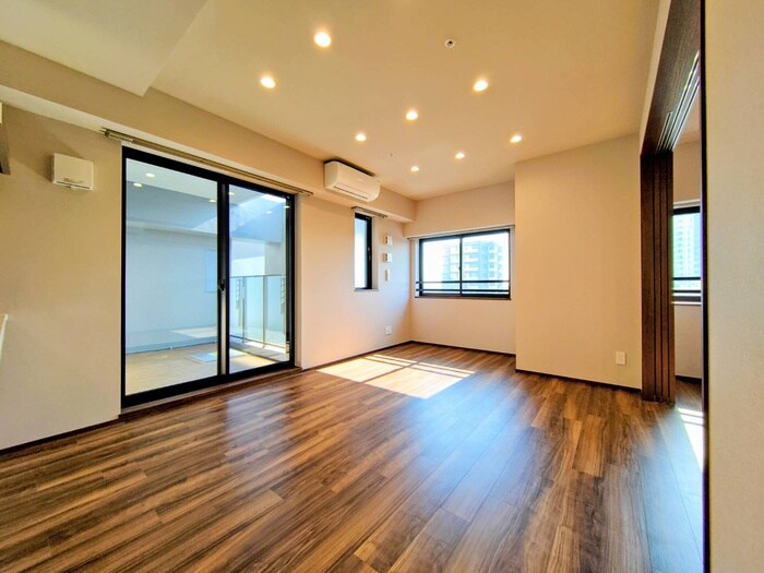 ザ・レジデンスパーク栄の物件内観写真