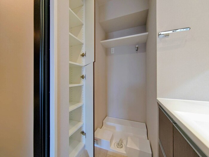 ザ・レジデンスパーク栄の物件内観写真