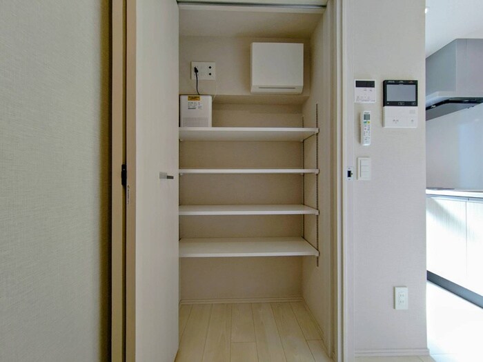 ザ・レジデンスパーク栄の物件内観写真