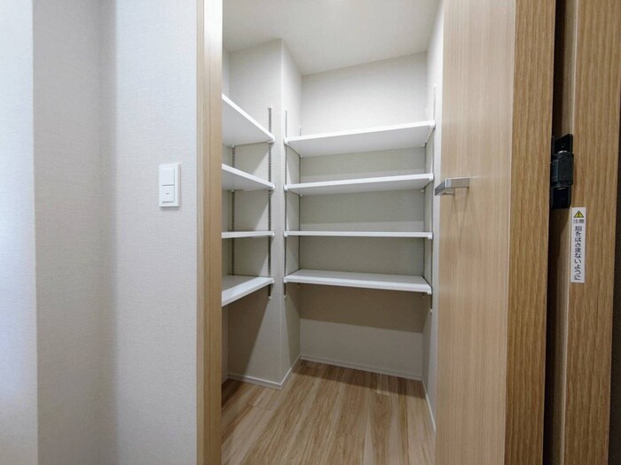 ザ・レジデンスパーク栄の物件内観写真