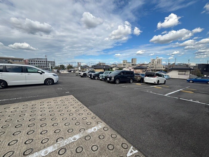 ラルゴの物件外観写真