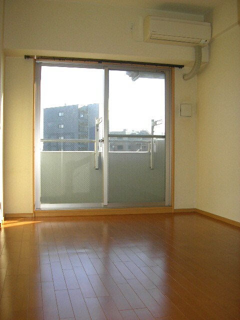 イタリアン第９平松ビルの物件内観写真