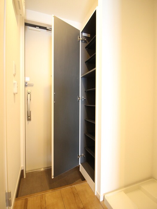 パインテール千成の物件内観写真