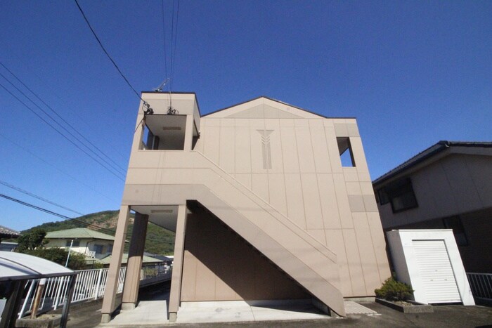 ラフィーネ石尾台の物件外観写真