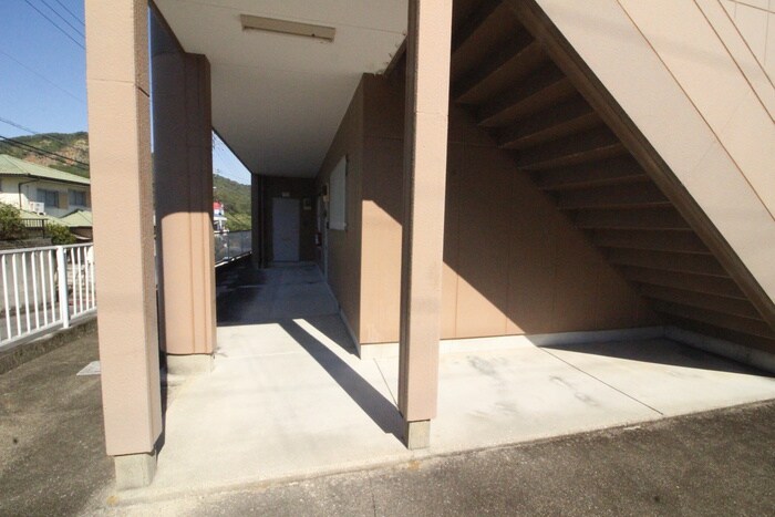 ラフィーネ石尾台の物件外観写真