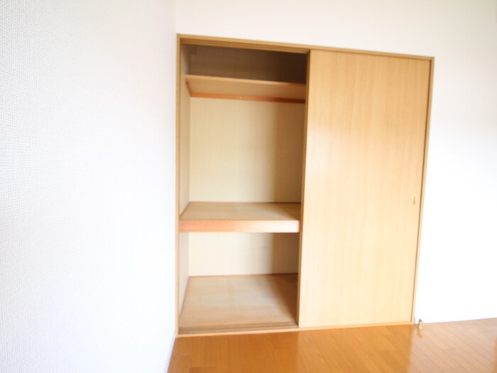 レ－ジュ至来の物件内観写真