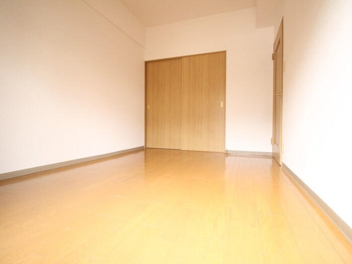 レ－ジュ至来の物件内観写真