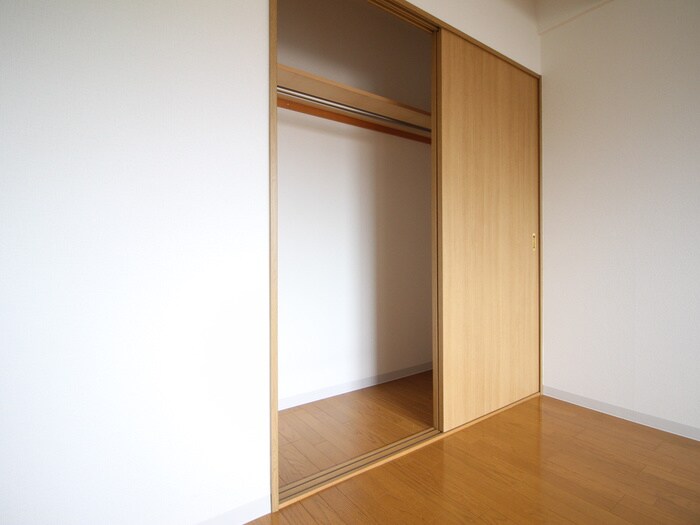 レ－ジュ至来の物件内観写真