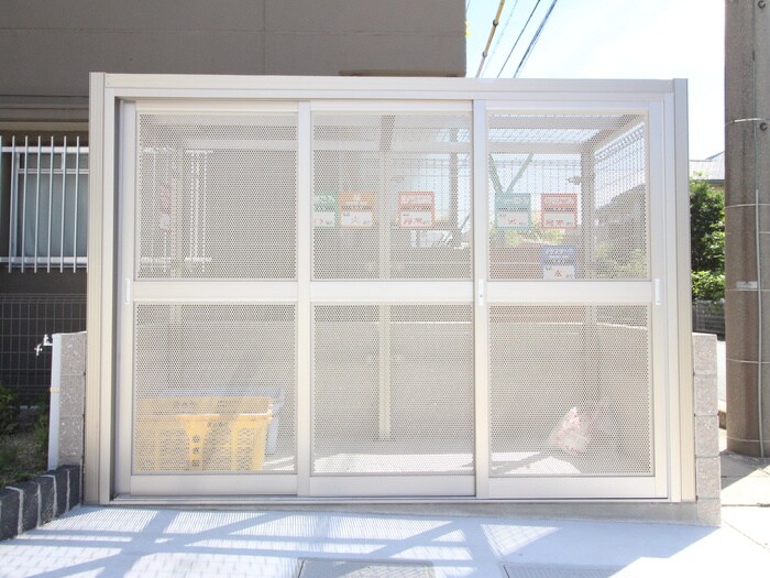 ホームクラルスの物件外観写真