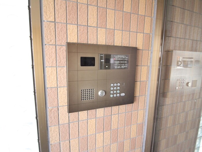 ラ・グラシュ－ズの物件外観写真