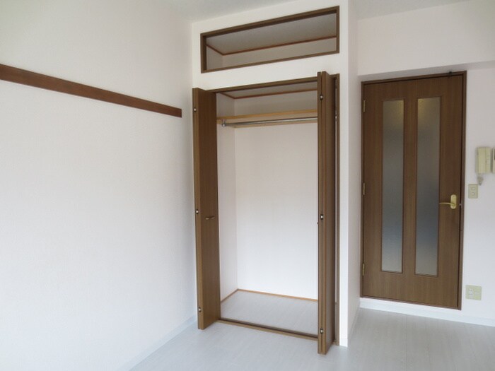 ラ・グラシュ－ズの物件内観写真