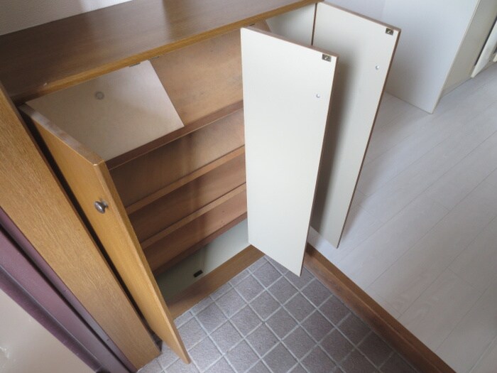 ラ・グラシュ－ズの物件内観写真