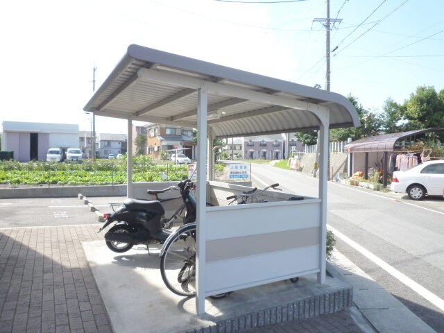 ハイツウィステリアの物件外観写真