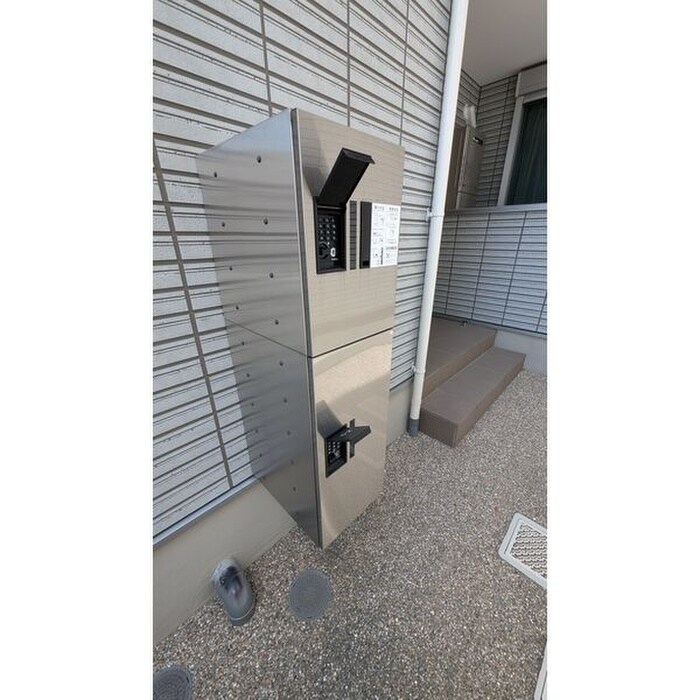 ゼフィールの物件外観写真