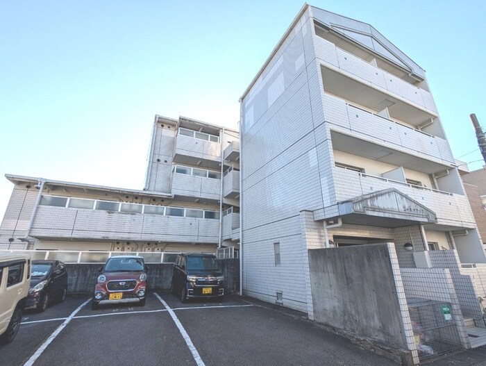 コ－ポオアシスの物件外観写真