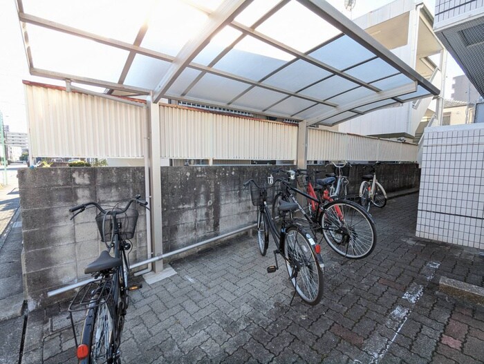 コ－ポオアシスの物件外観写真