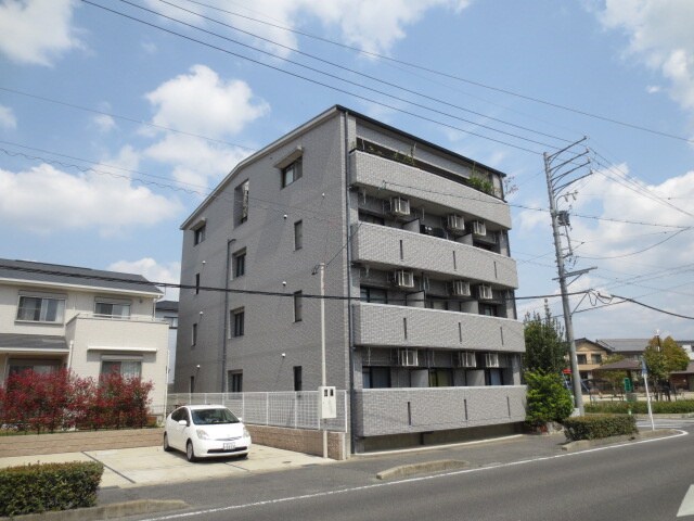 ラ・シャ－ムの物件外観写真