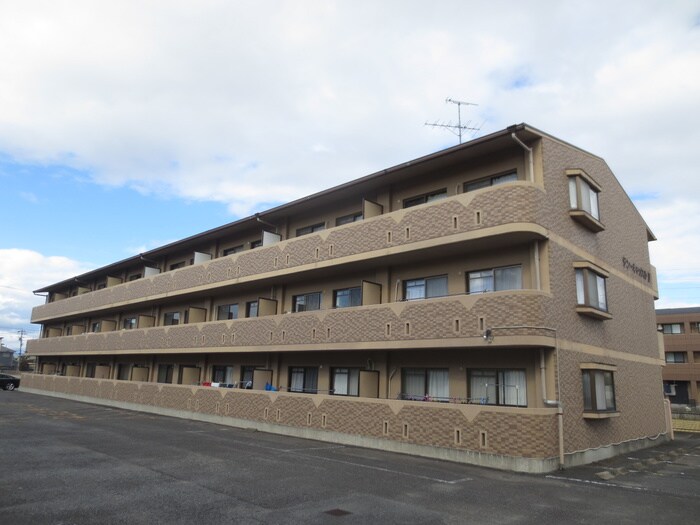 サンキャッスルⅡの物件外観写真