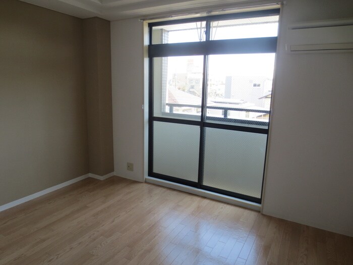 グランチェスタの物件内観写真