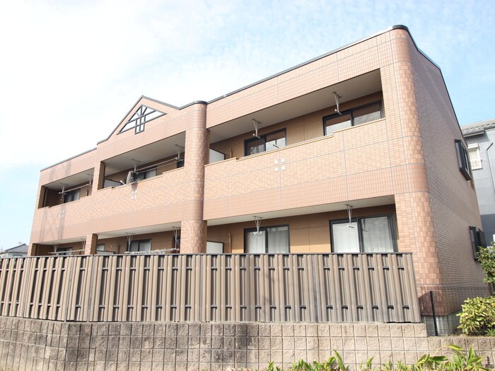 ベルメゾンの物件外観写真