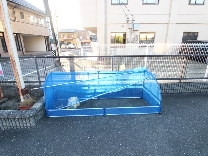 ブルックスキュ－ブの物件外観写真