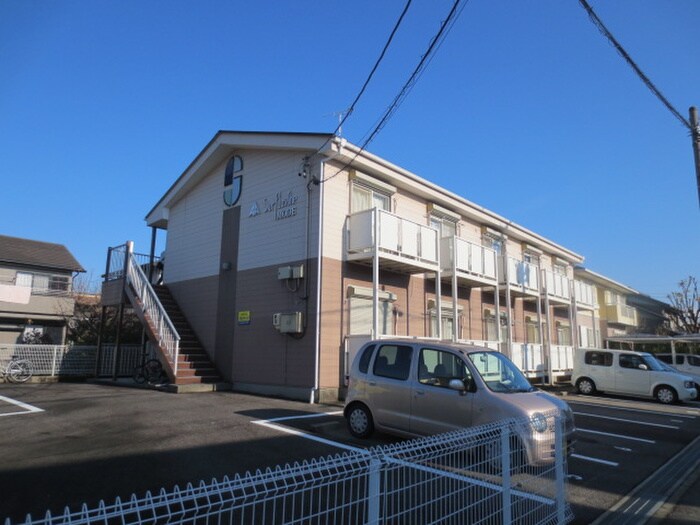 Surplus One MODEの物件外観写真