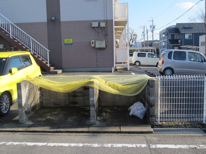 Surplus One MODEの物件外観写真