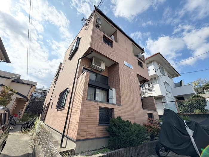 アミティエ本山の物件外観写真