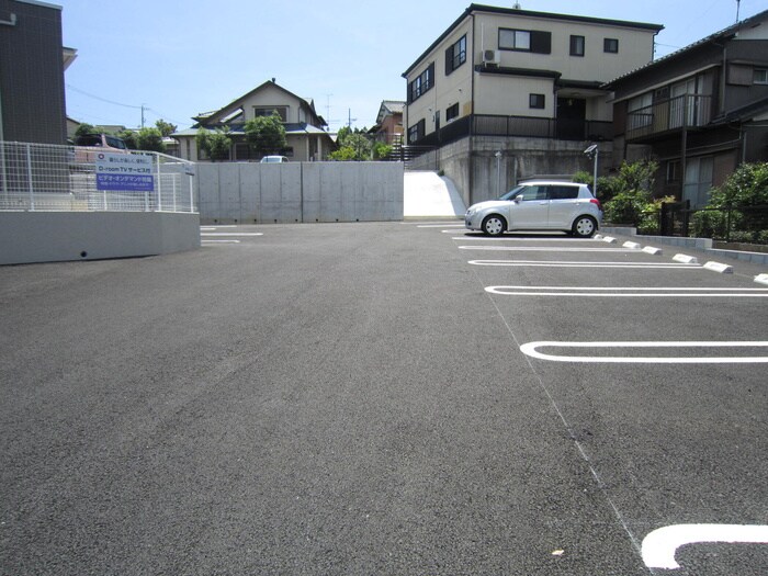 グレイスコートの物件外観写真