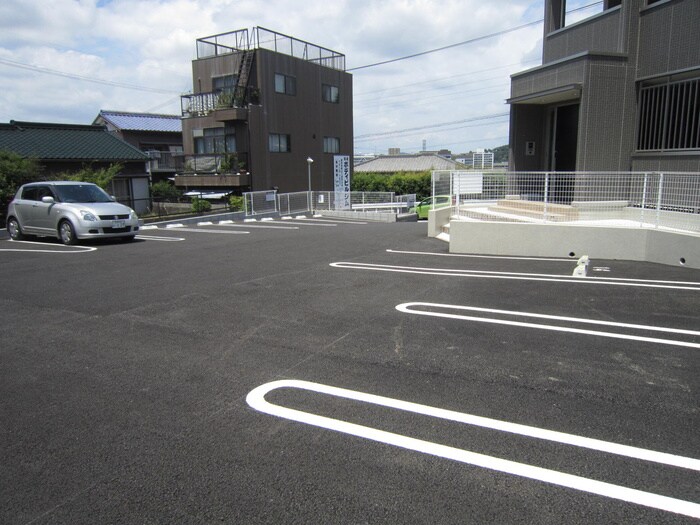 グレイスコートの物件外観写真