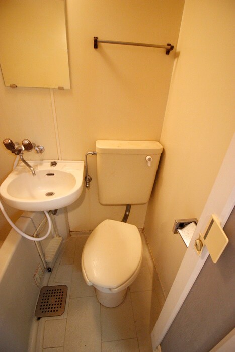 アクシス金城町の物件内観写真