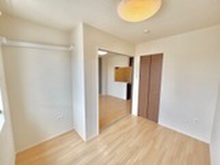 ルーエ大彦の物件内観写真