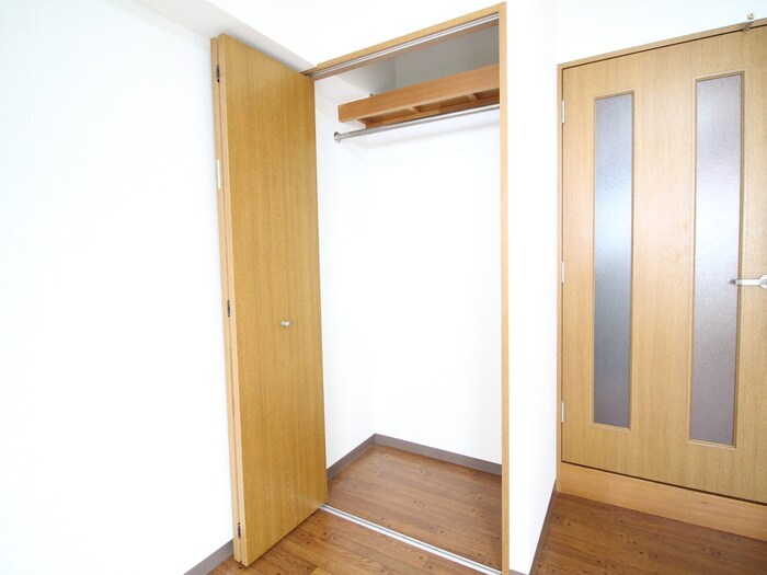 ラフィネ高峯の物件内観写真