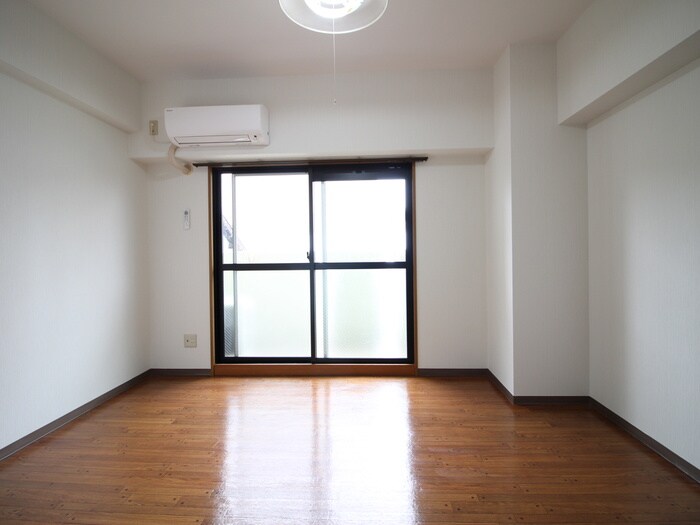 ラフィネ高峯の物件内観写真