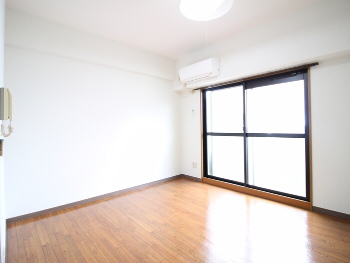 ラフィネ高峯の物件内観写真