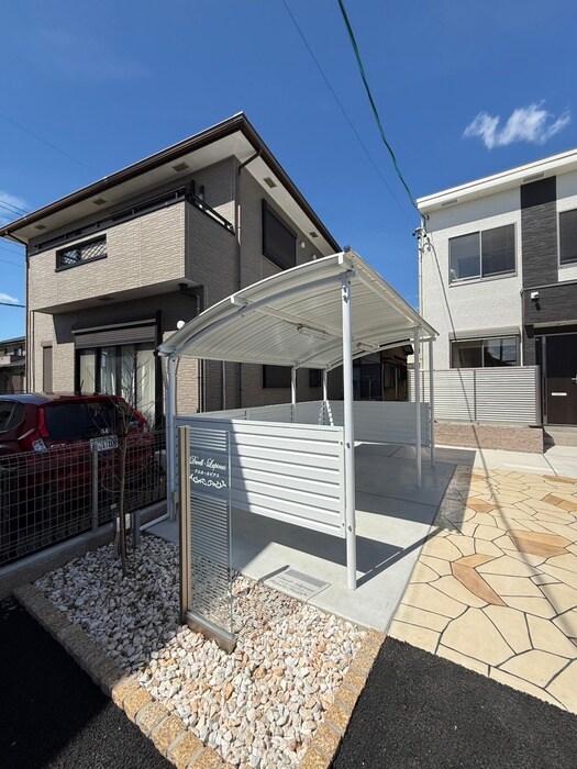 ドエル・ルピナスの物件外観写真