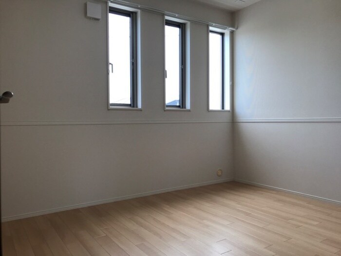 ドエル・ルピナスの物件内観写真