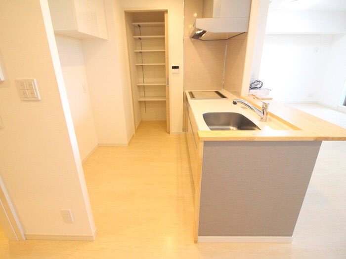 ルーエ錦の物件内観写真