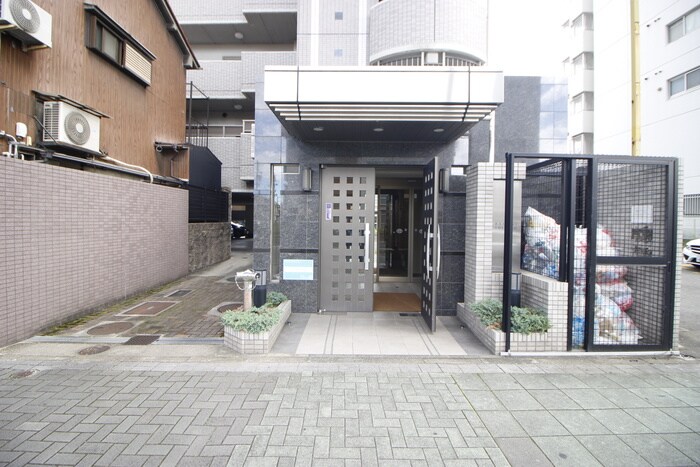 ラド－ニ清水の物件外観写真