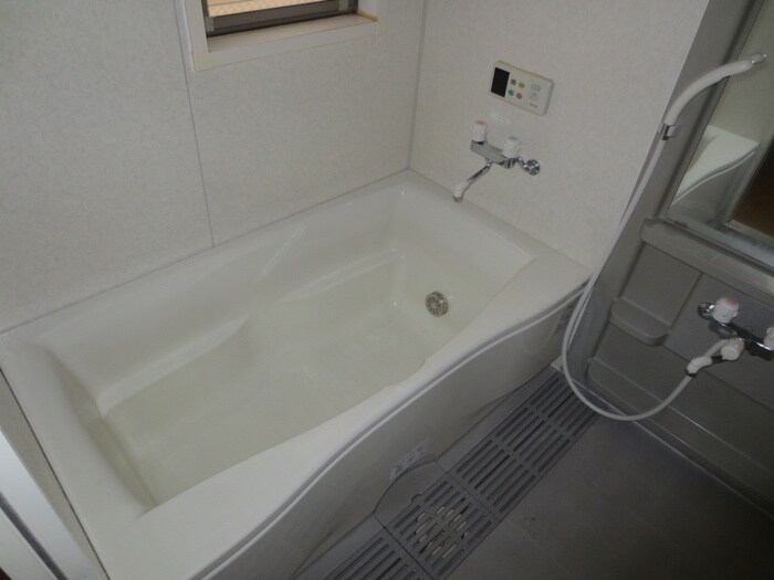 ユタカハイツの物件内観写真