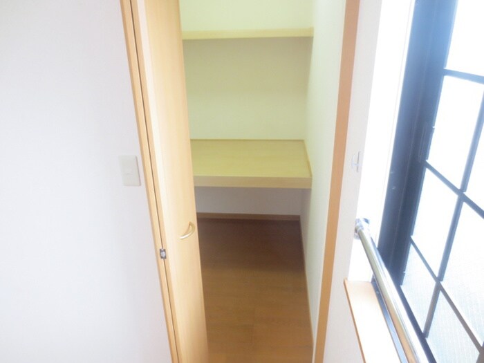 Ｍｏｏｎ　Ｐａｔｉｏの物件内観写真