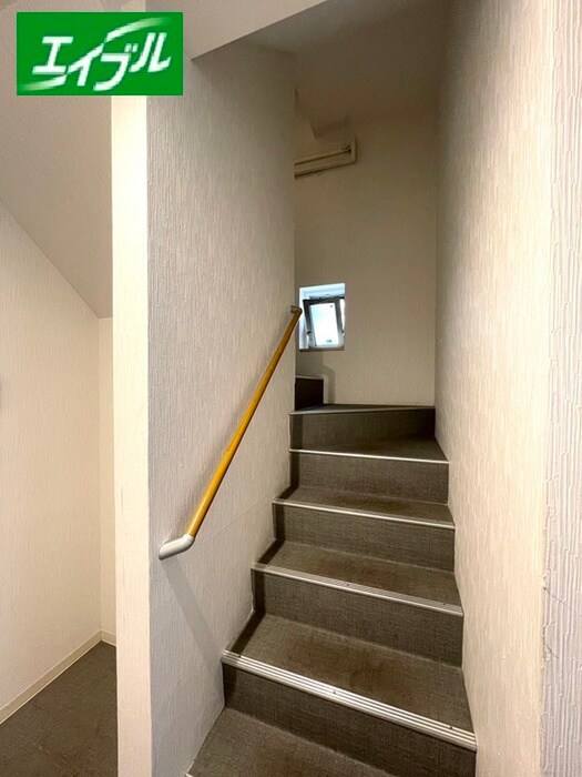 Casa Avenue Tsurumaiの物件外観写真