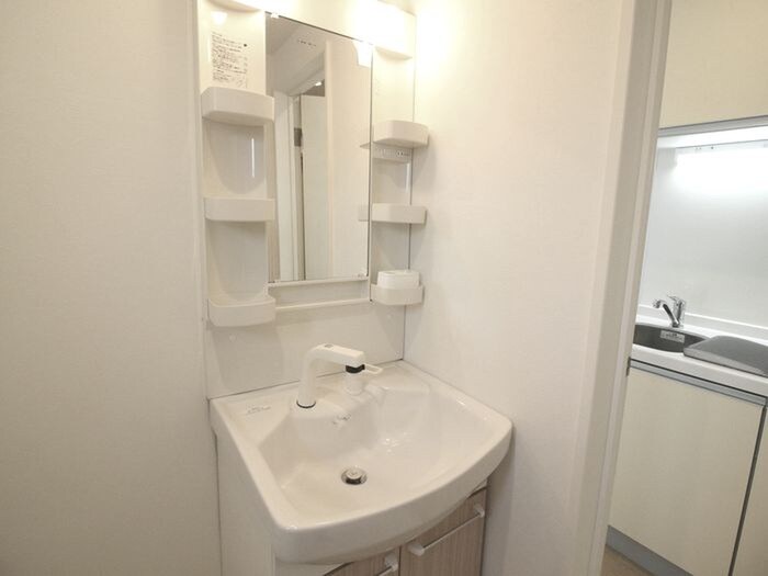 Casa Avenue Tsurumaiの物件内観写真