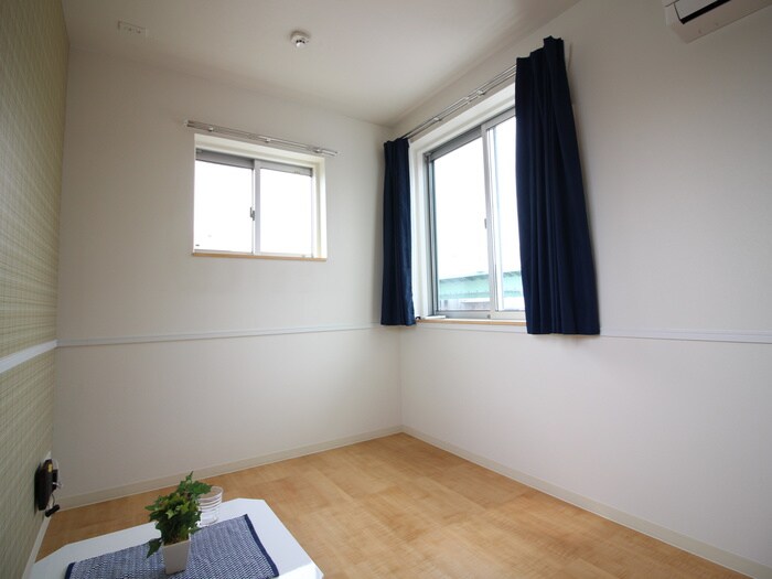 Casa Avenue Tsurumaiの物件内観写真