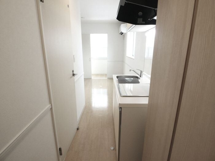 Casa Avenue Tsurumaiの物件内観写真