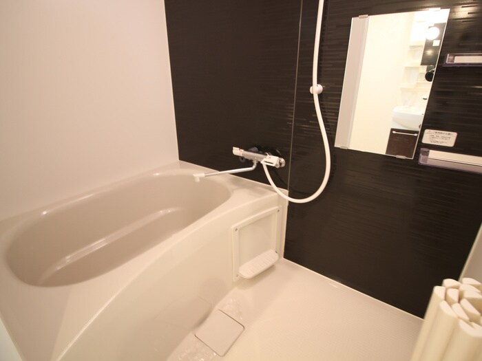 Casa Avenue Tsurumaiの物件内観写真