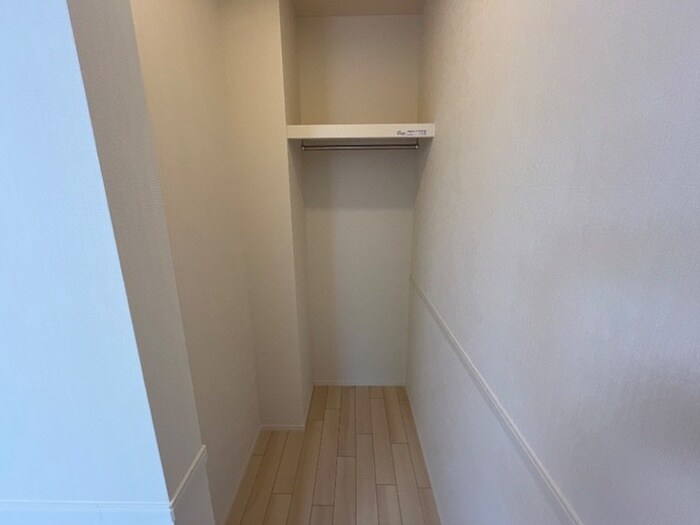 コンフォール門間Aの物件内観写真