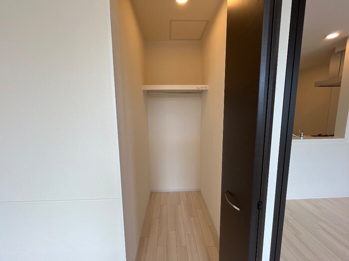 コンフォール門間Aの物件内観写真