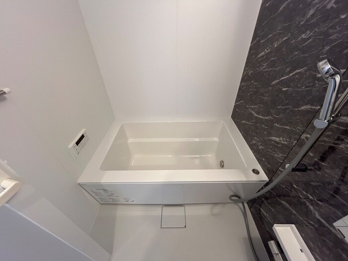 コンフォール門間Aの物件内観写真