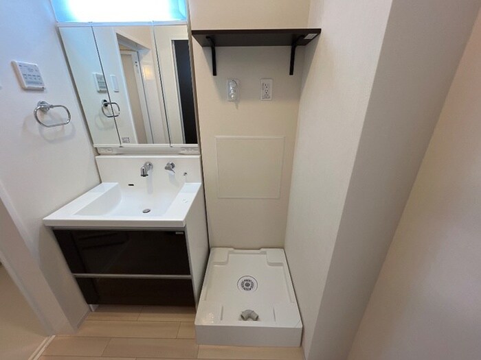 コンフォール門間Aの物件内観写真